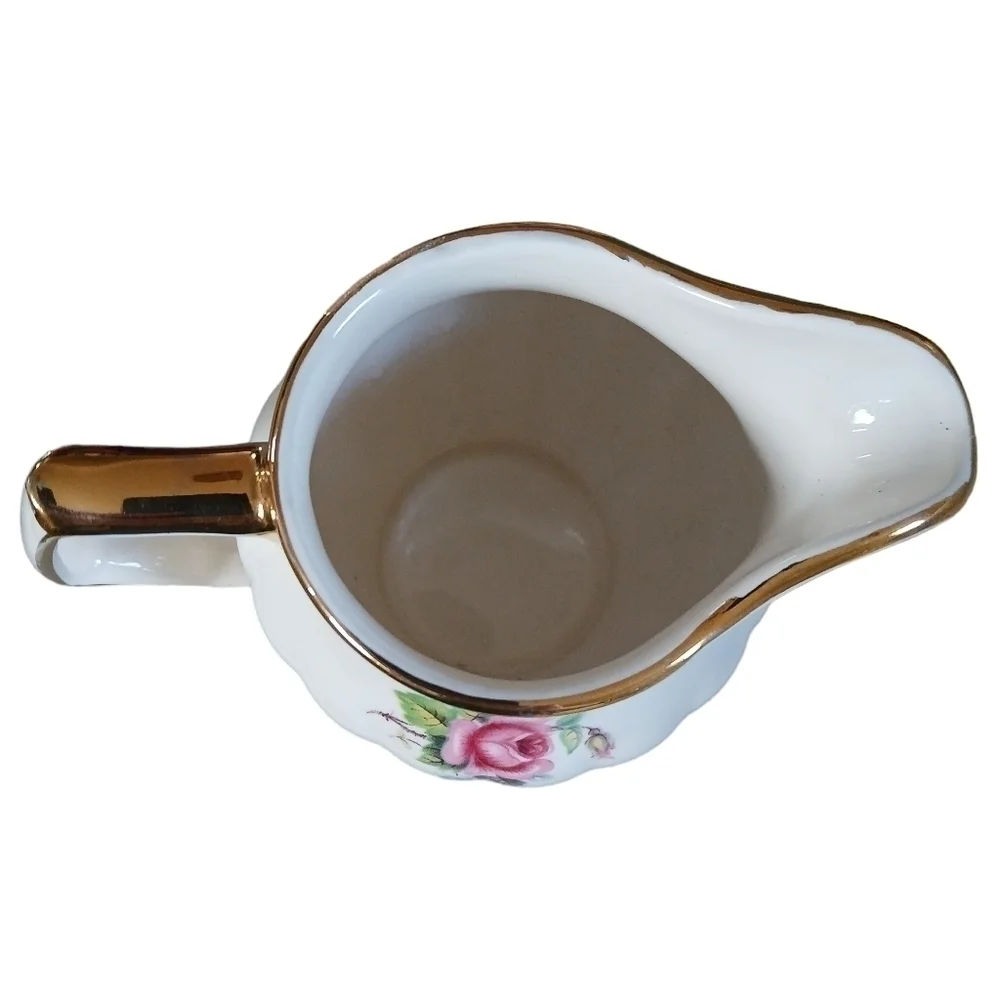 Vintage Sadler Creamer Flowers in Basket Ribbed, Gold Trim Grapes and Roses